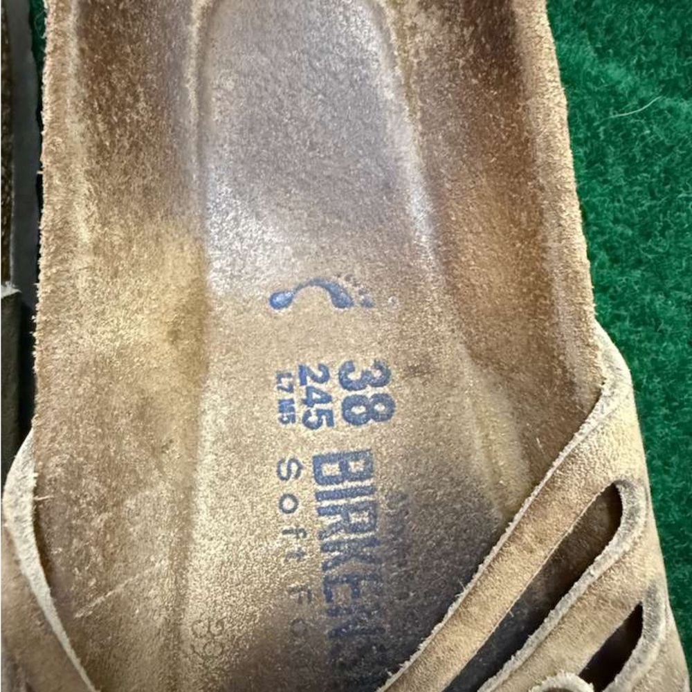 Birkenstock Tan Suede Women's Sandals - Picture 4 of 8